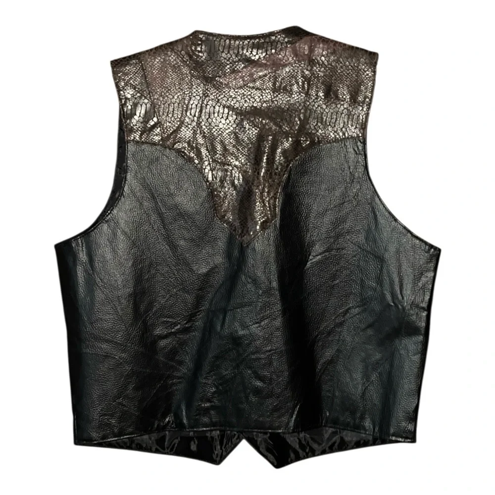 Biker NAVARRE Leather Company Genuine Lambskin Leather Vest. SZ. XL.
